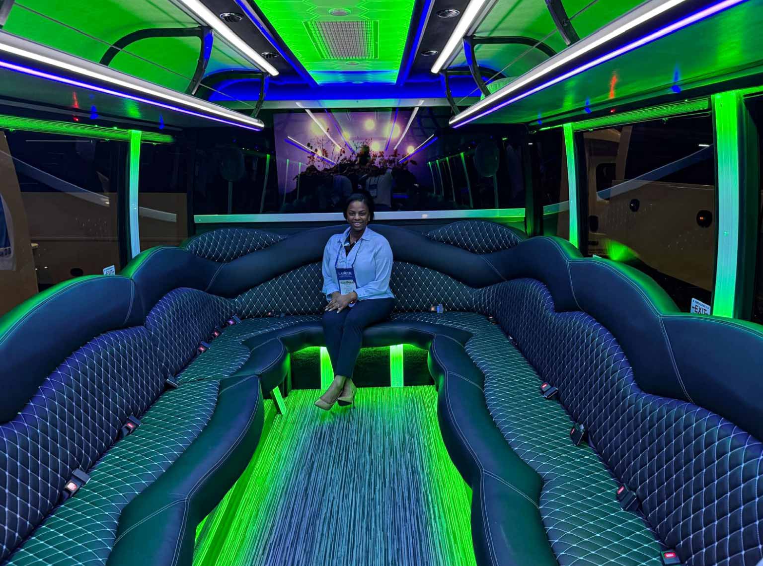 Mercedes Sprinter Limo - 2