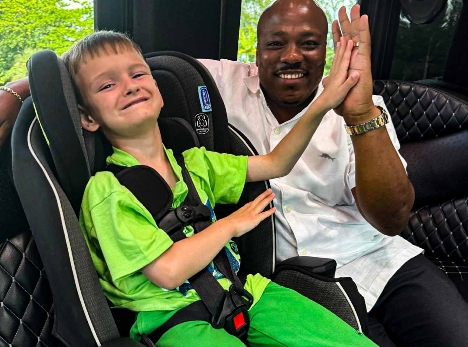 Mercedes Sprinter Limo - 3